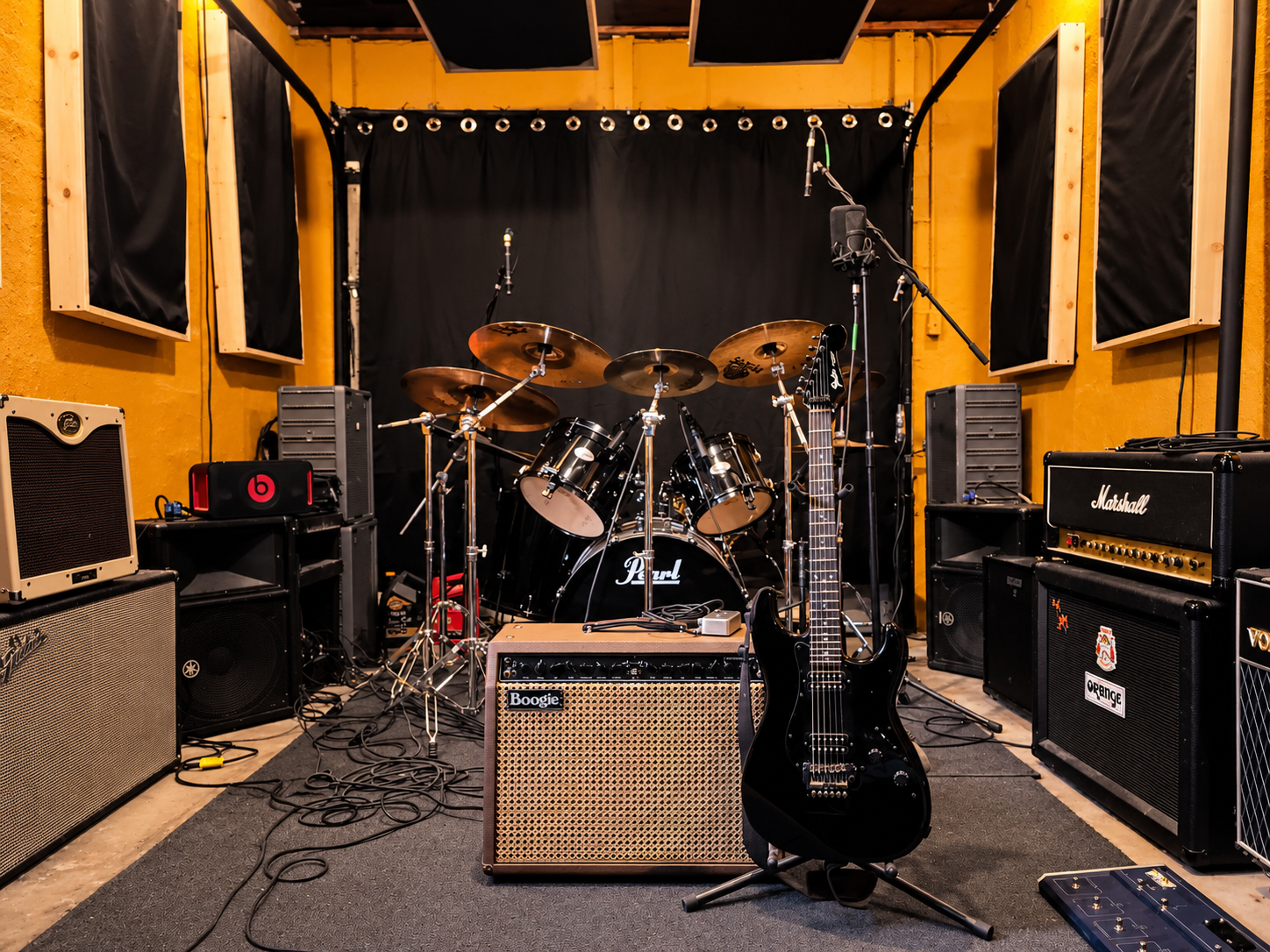 Warm-Golden-Music-Rehearsal-Studio